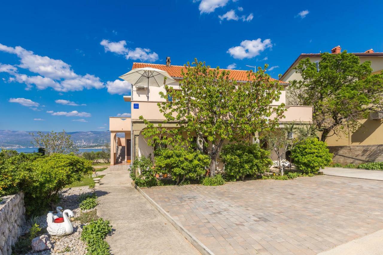 Studio Apartman Magdalena Daire Omišalj Dış mekan fotoğraf
