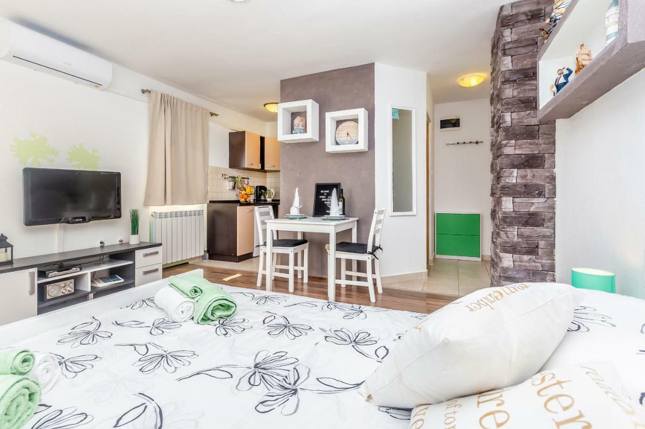 Studio Apartman Magdalena Daire Omišalj Dış mekan fotoğraf